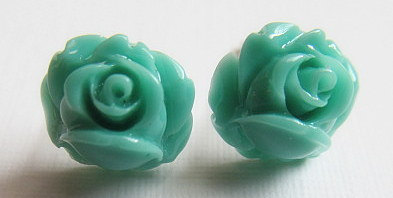 Green Flower Stud Earrings, Gift Earrings, Bridesmaid Earrings